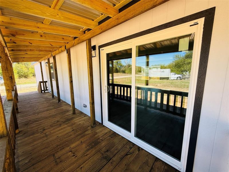 5902 Arrowhead Drive, Granbury TX 76048 - Photo 7