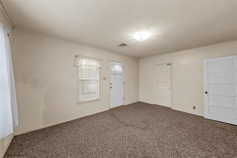 302 W Elm Street, West TX 76691 - Photo 20