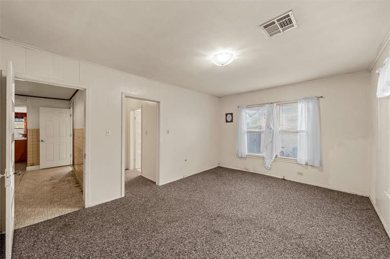 302 W Elm Street, West TX 76691 - Photo 19