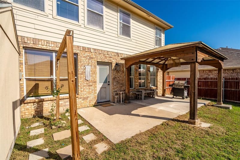 421 Mystic River Trail, Fort Worth TX 76131 - Photo 27