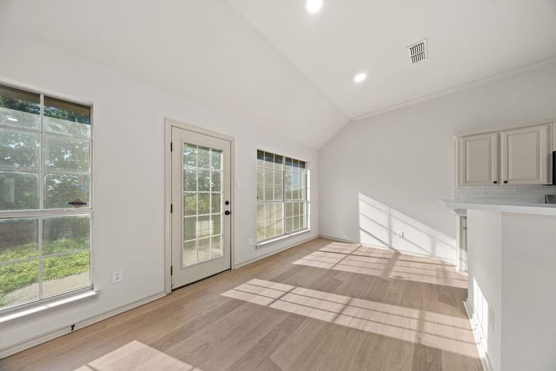 10138 Trail Ridge Drive, Benbrook TX 76126 - Photo 14