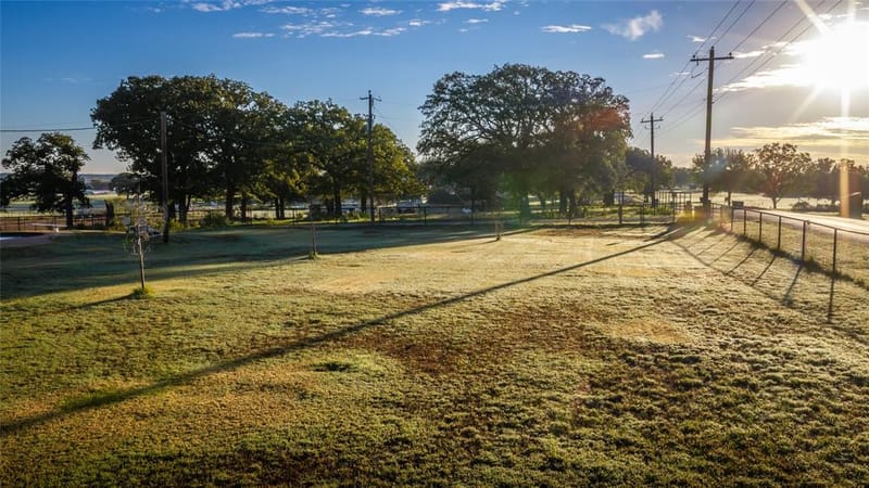 3559 Springfield Road, Springtown TX 76082 - Photo 30