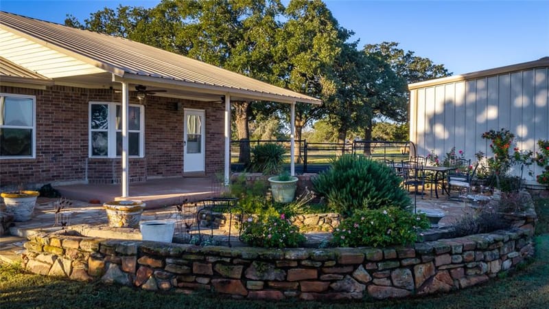 3559 Springfield Road, Springtown TX 76082 - Photo 38