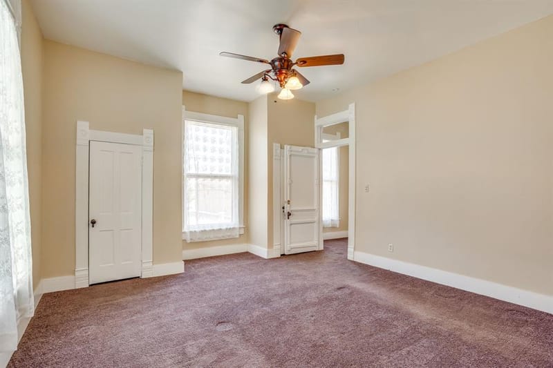 201 N Anglin Street, Cleburne TX 76031 - Photo 26