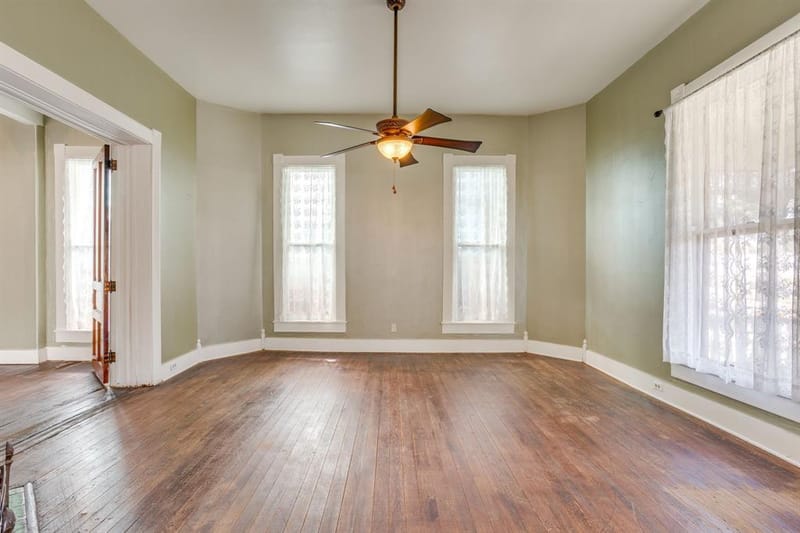 201 N Anglin Street, Cleburne TX 76031 - Photo 11