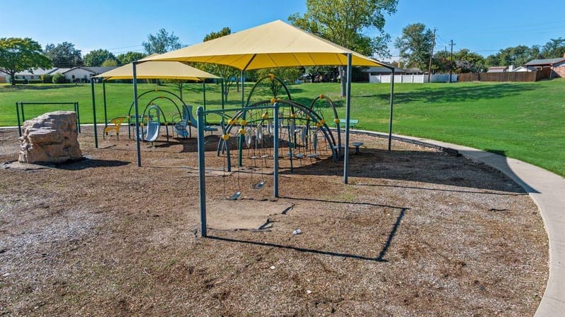 3101 Abbey Road, Carrollton TX 75007 - Photo 21
