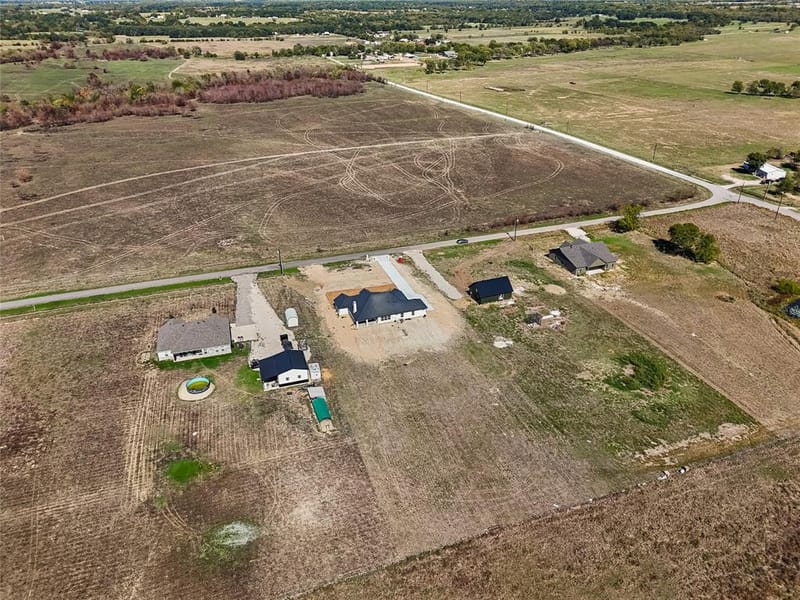 6433 County Road 4120, Campbell TX 75422 - Photo 36