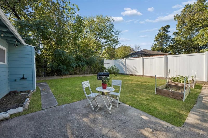 1027 Eldorado Avenue, Dallas TX 75208 - Photo 22