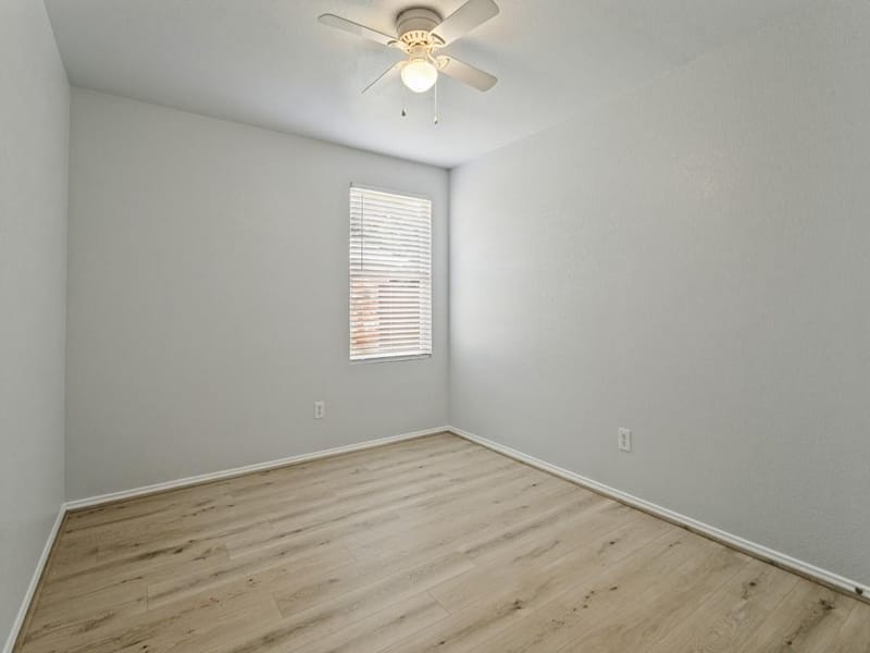 108 Brookbank Court, Crowley TX 76036 - Photo 20