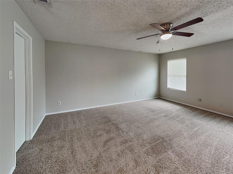 5709 Addington Drive, Fort Worth TX 76135 - Photo 10