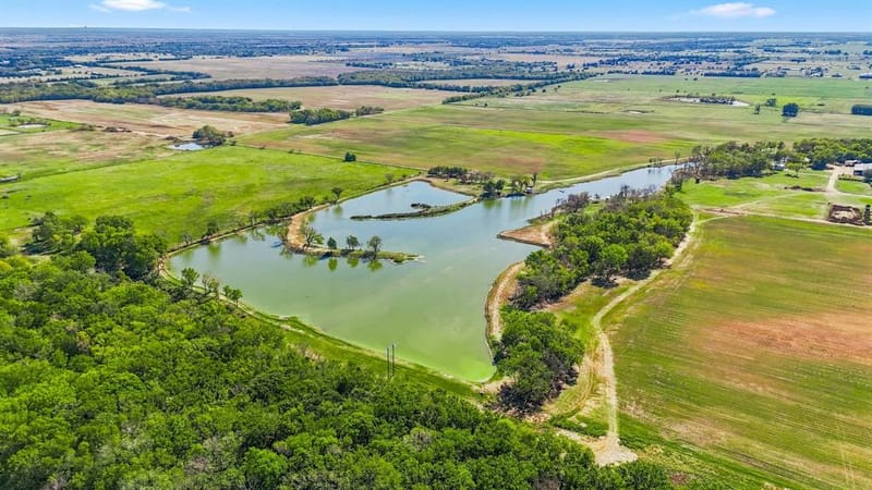 114 Brookshear Drive, Whitesboro TX 76273 - Photo 29