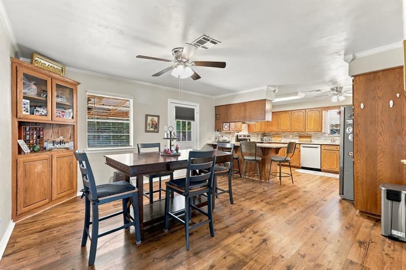 114 Brookshear Drive, Whitesboro TX 76273 - Photo 8