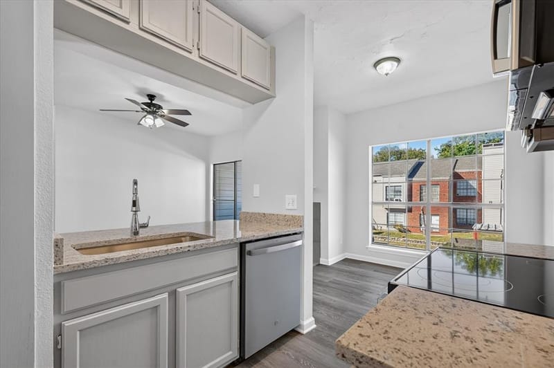 9737 Whitehurst Drive # 51, Dallas TX 75243 - Photo 17