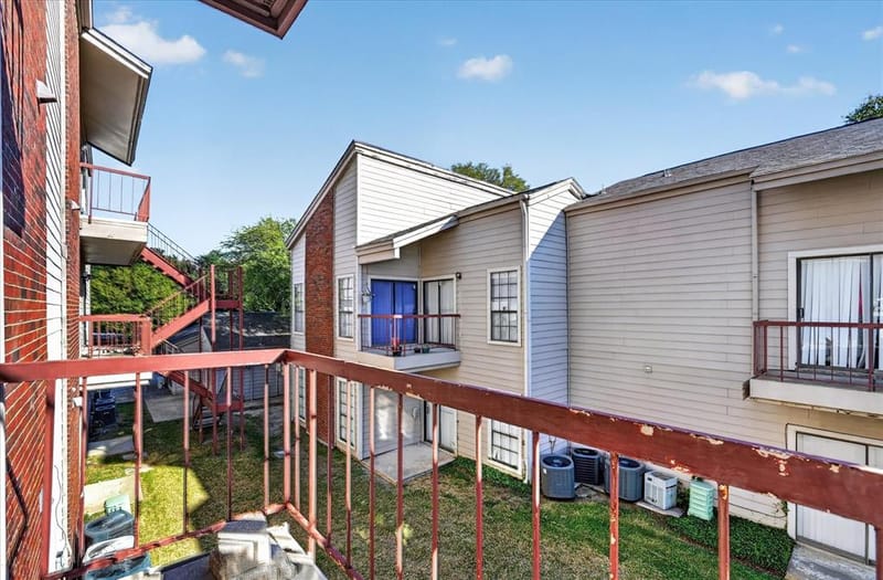 9737 Whitehurst Drive # 51, Dallas TX 75243 - Photo 25