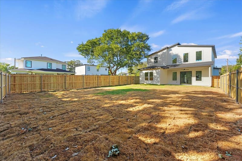 732 Fernwood Avenue, Dallas TX 75203 - Photo 34
