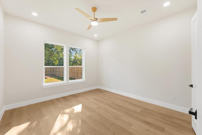732 Fernwood Avenue, Dallas TX 75203 - Photo 14