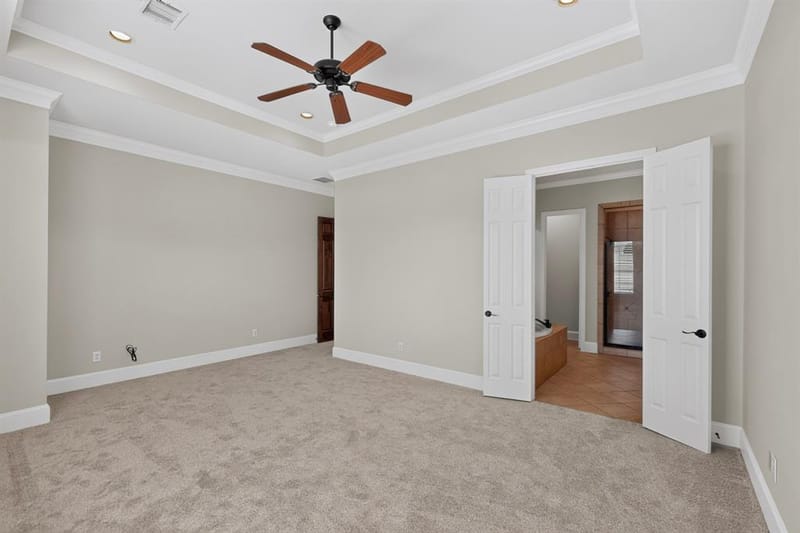 18359 Frankford Lakes Circle, Dallas TX 75252 - Photo 17