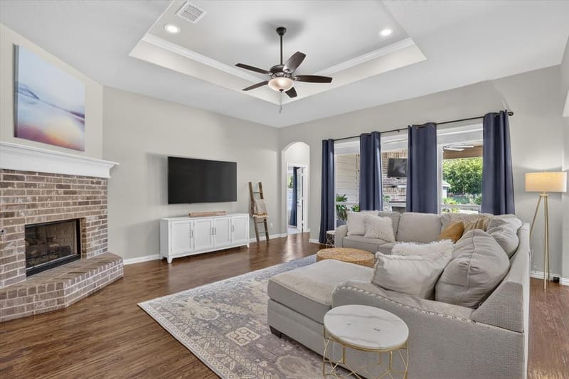 3925 Brookdale Road, Benbrook TX 76116 - Photo 8