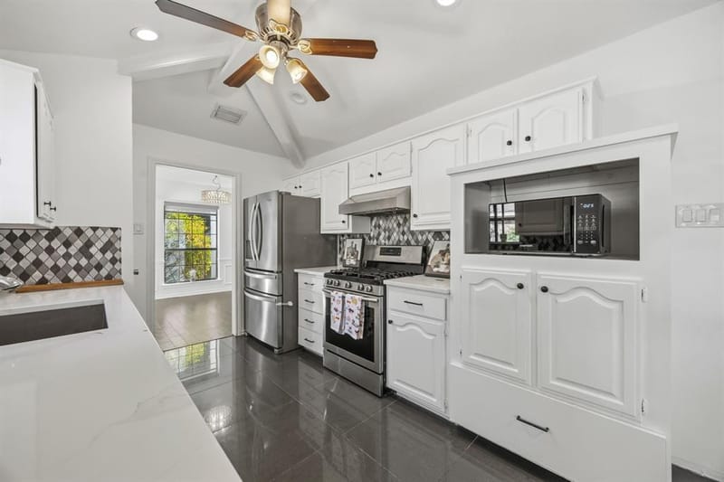 4421 Sterling Lane, Plano TX 75093 - Photo 9