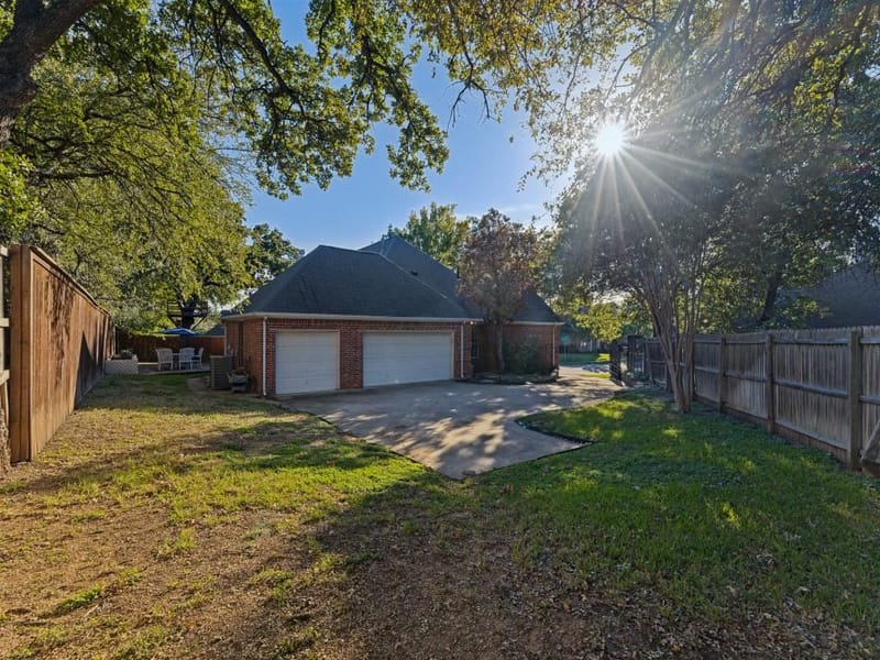 8428 Havenwood Drive, North Richland Hills TX 76182 - Photo 35