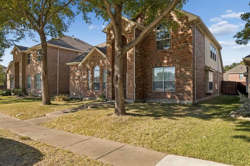 1703 Broadmoor Drive, Allen TX 75002 - Photo 2