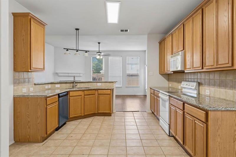 1703 Broadmoor Drive, Allen TX 75002 - Photo 10