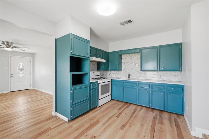 1606 Faulkner Lane, Waco TX 76704 - Photo 6