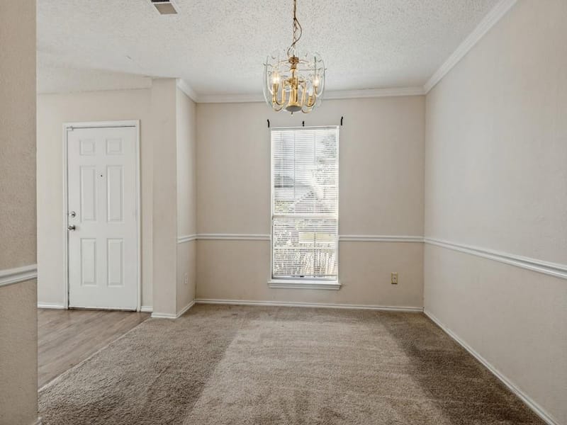 815 Greenridge Drive, Arlington TX 76017 - Photo 5