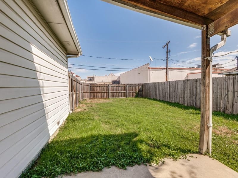 815 Greenridge Drive, Arlington TX 76017 - Photo 24