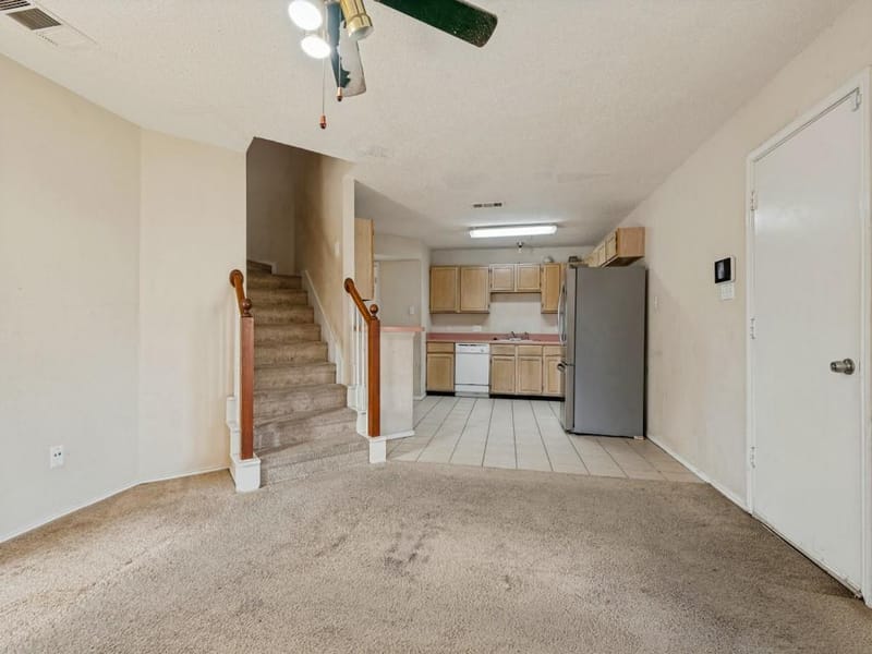 815 Greenridge Drive, Arlington TX 76017 - Photo 11