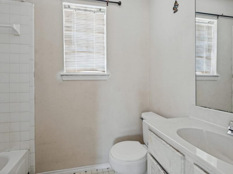 815 Greenridge Drive, Arlington TX 76017 - Photo 19