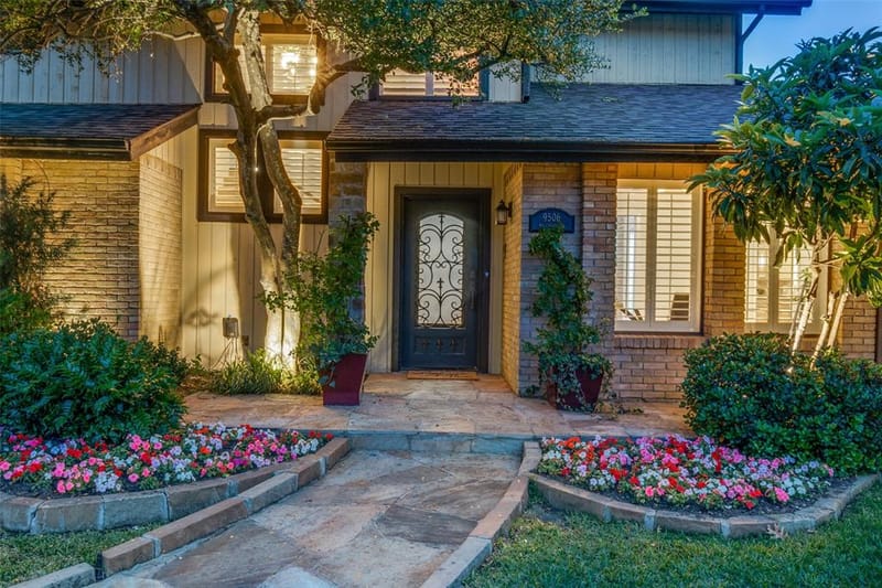 9506 Milltrail Drive, Dallas TX 75238 - Photo 3