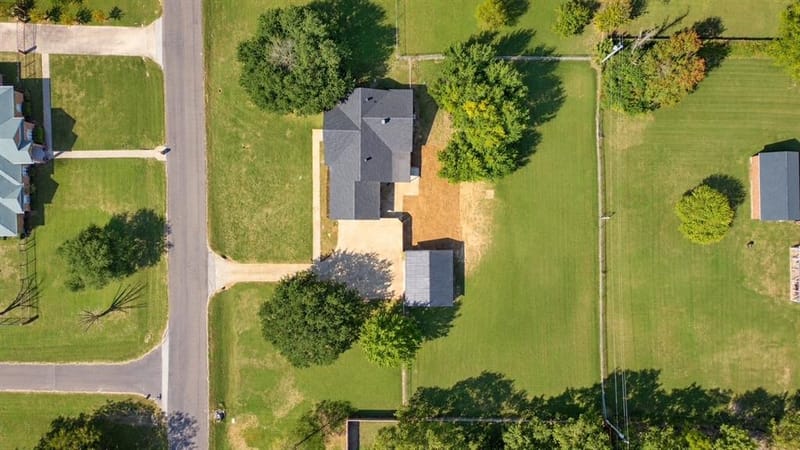 107 Locust Drive, Oak Leaf TX 75154 - Photo 16