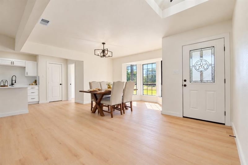 107 Locust Drive, Oak Leaf TX 75154 - Photo 12