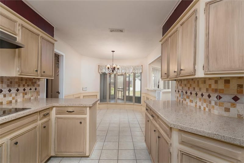 2407 Perryland Drive, Arlington TX 76013 - Photo 17