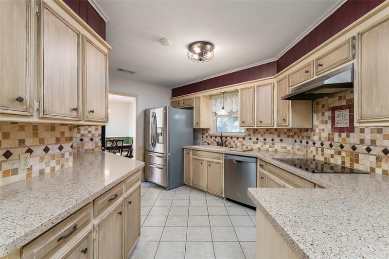 2407 Perryland Drive, Arlington TX 76013 - Photo 14