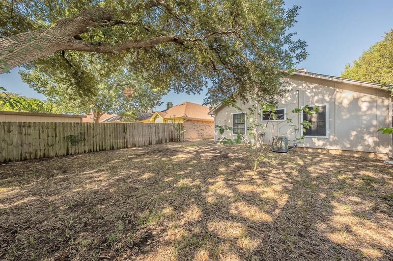 1521 Eastview Street, Fort Worth TX 76134 - Photo 34