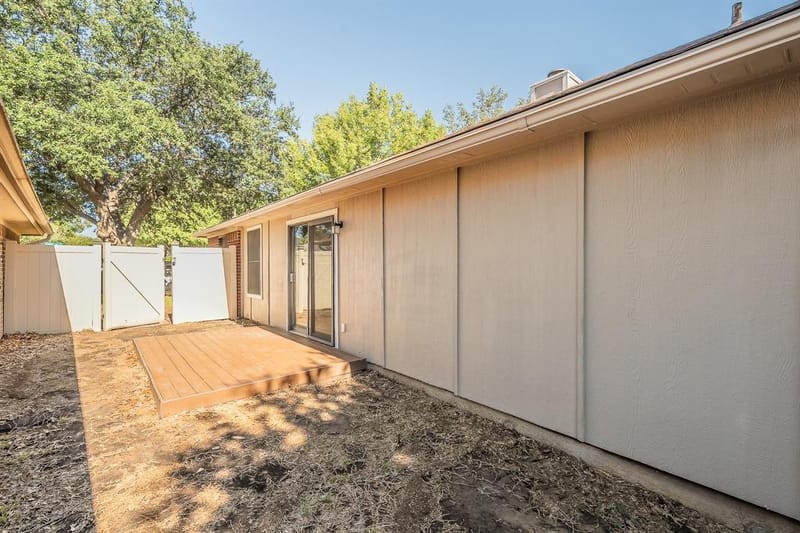 1521 Eastview Street, Fort Worth TX 76134 - Photo 31
