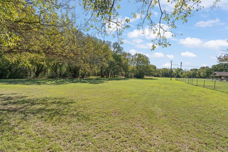 2112 Rustling Elm Street, Burleson TX 76028 - Photo 37