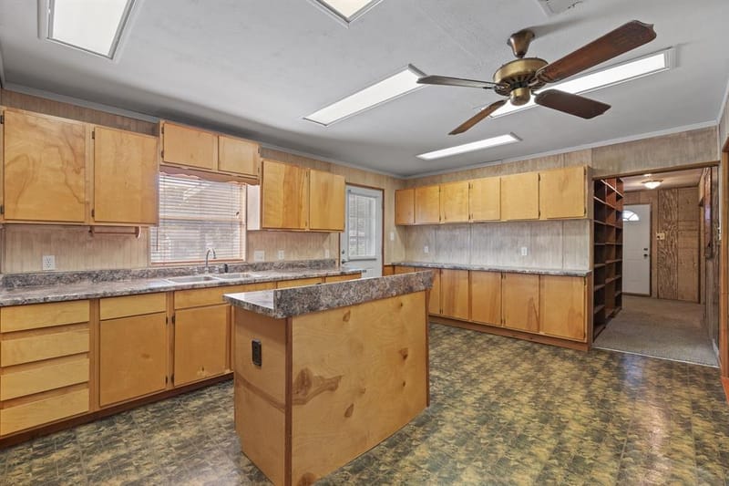 2112 Rustling Elm Street, Burleson TX 76028 - Photo 29