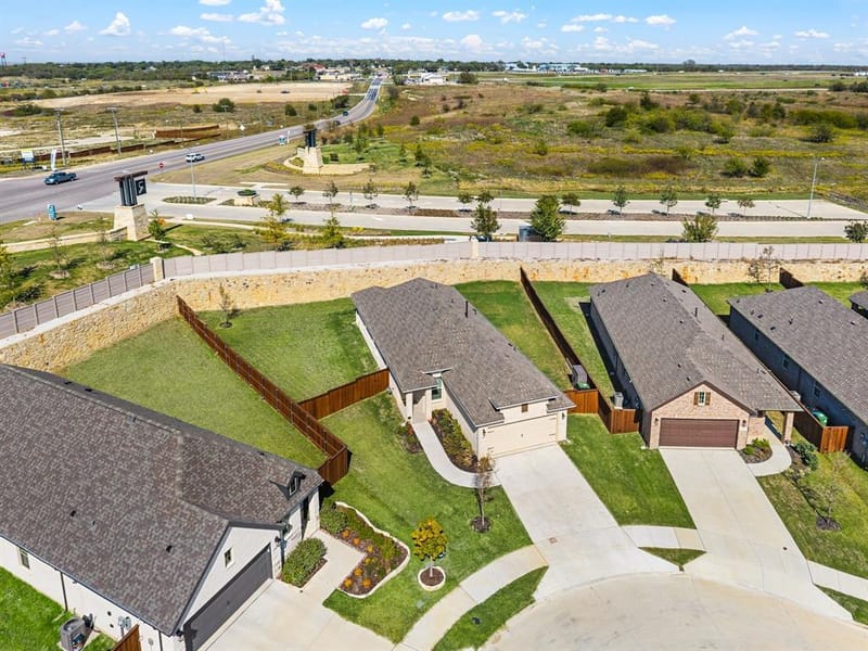208 Palo Duro Bend, Rhome TX 76078 - Photo 7