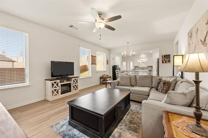 208 Palo Duro Bend, Rhome TX 76078 - Photo 10
