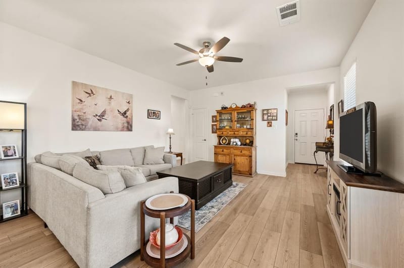 208 Palo Duro Bend, Rhome TX 76078 - Photo 11
