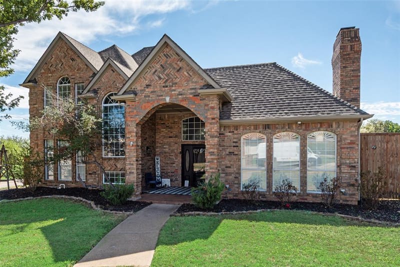 2228 Lorraine Drive, Carrollton TX 75006 - Photo 3
