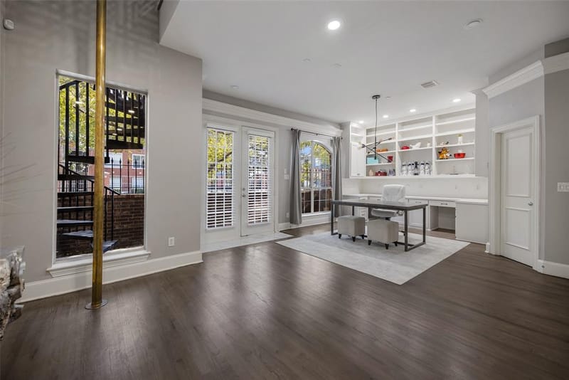 2707 Gaston Avenue, Dallas TX 75226 - Photo 18