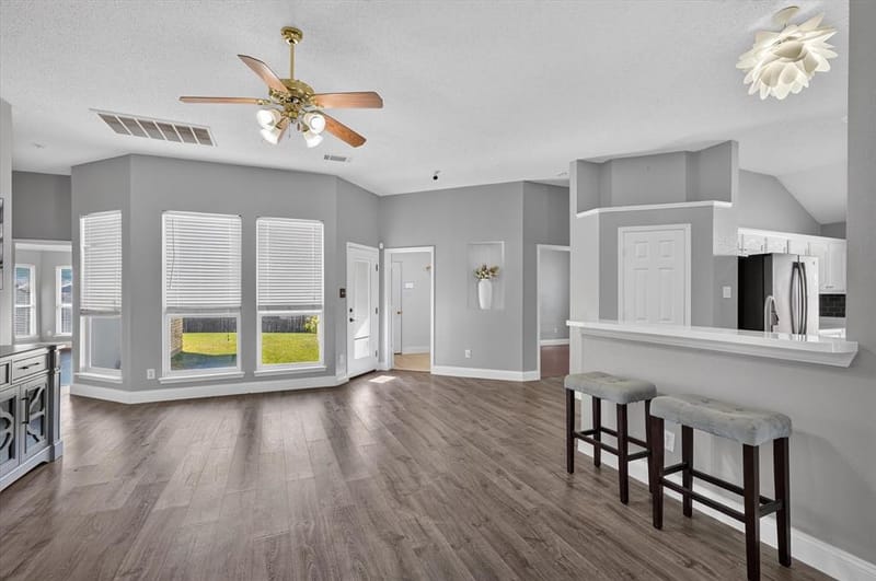1425 Cardigan Lane, Lancaster TX 75134 - Photo 10
