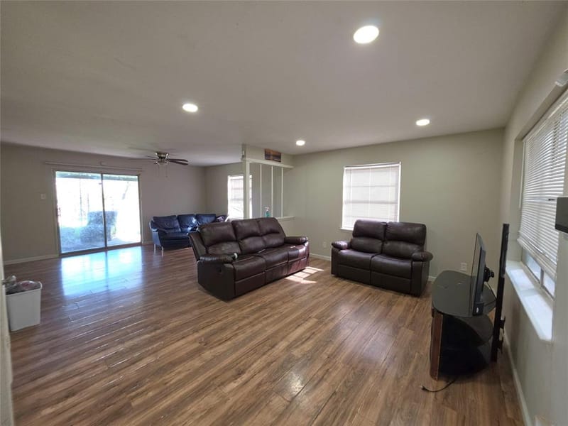 737 Rutgers Drive, Lancaster TX 75134 - Photo 5