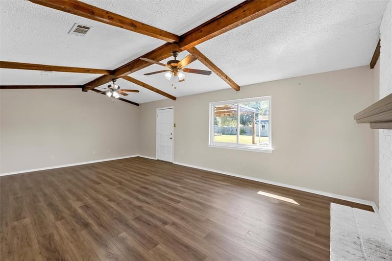 900 N Bunker Drive, Robinson TX 76706 - Photo 5