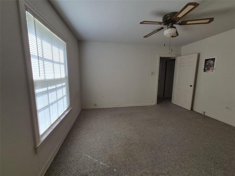 4230 Hillcrest Drive, Waco TX 76710 - Photo 11