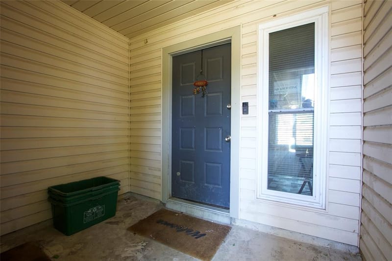 626 Thornwood Trail, Grand Prairie TX 75052 - Photo 2